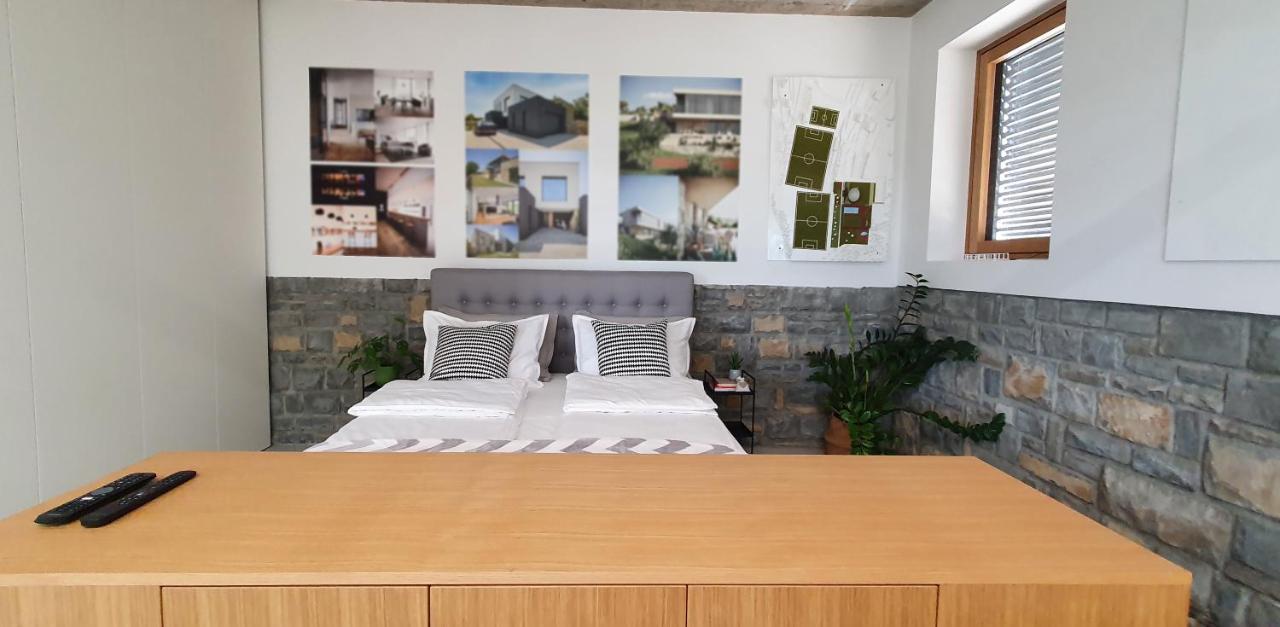 Vila House G Dekani Exteriér fotografie